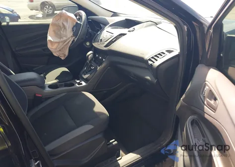 2016 Ford Escape S z USA, uszkodzony, nr VIN 1FMCU0F78GUB88268